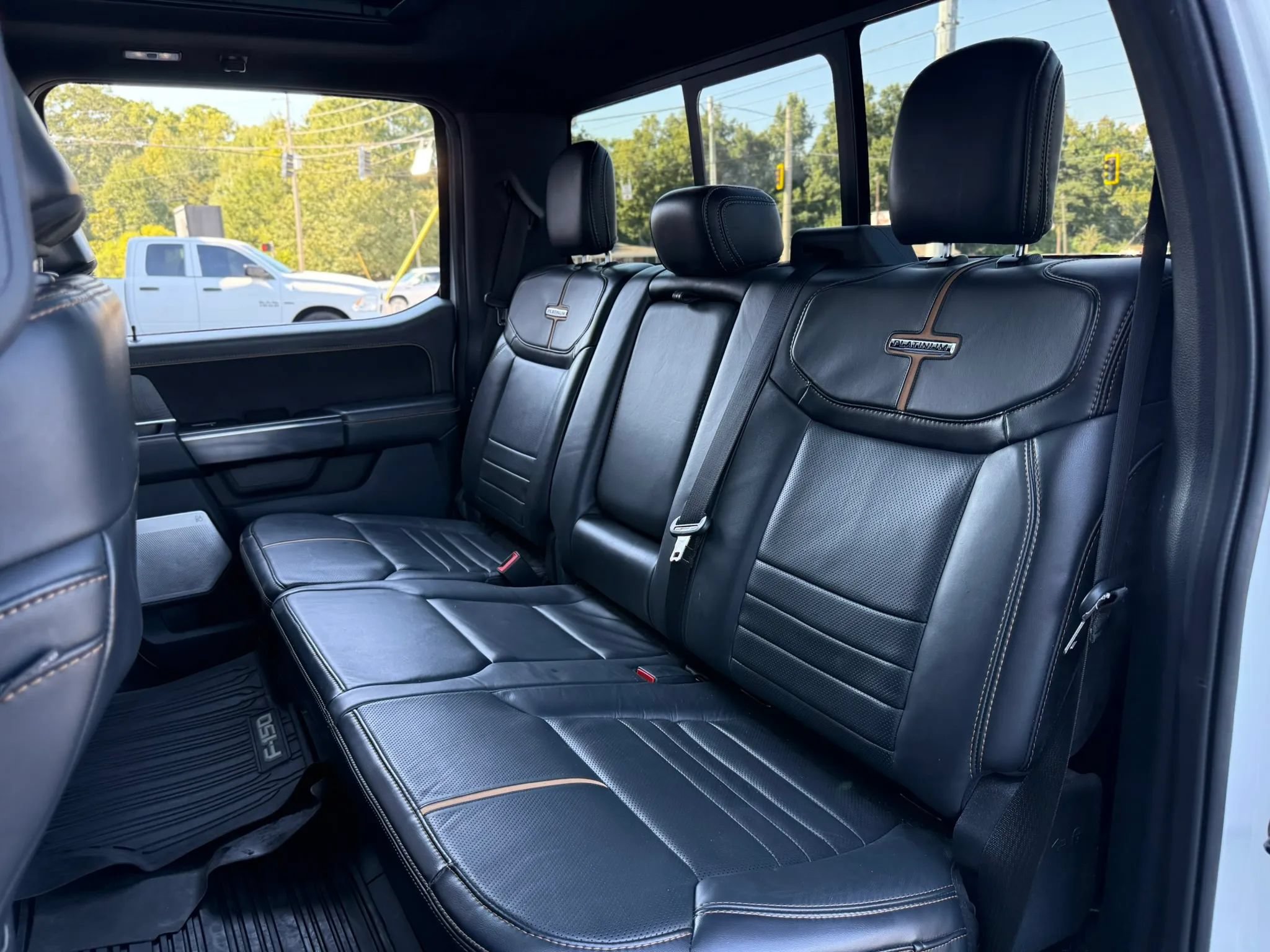 Used 2022 Ford F150 Platinum w/ Equipment Group 701A High AWD/4WD image 31