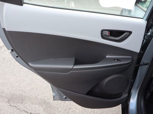 Used 2019 Hyundai Kona SE w/ Cargo Package FWD image 24