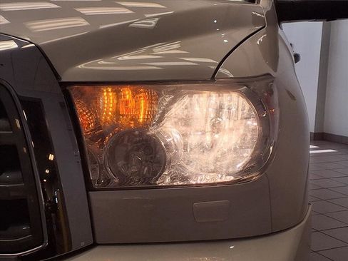 Used 2015 Toyota Sequoia Platinum image 22