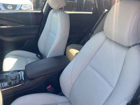 Used 2024 MAZDA CX-30 AWD 2.5 S w/ Premium Package image 5