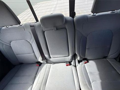 Used 2021 RAM 1500 Big Horn image 18