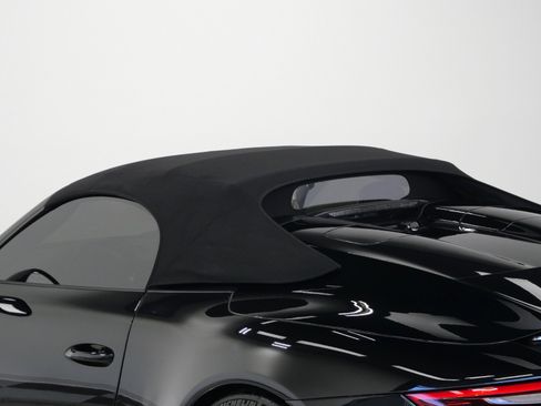 Used 2019 Porsche 911 Speedster RWD image 18