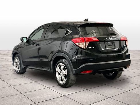 Used 2017 Honda HR-V EX image 11