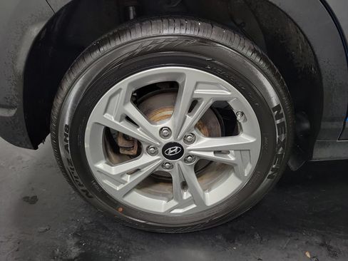 Used 2022 Hyundai Kona SEL w/ Convenience Package AWD/4WD image 11