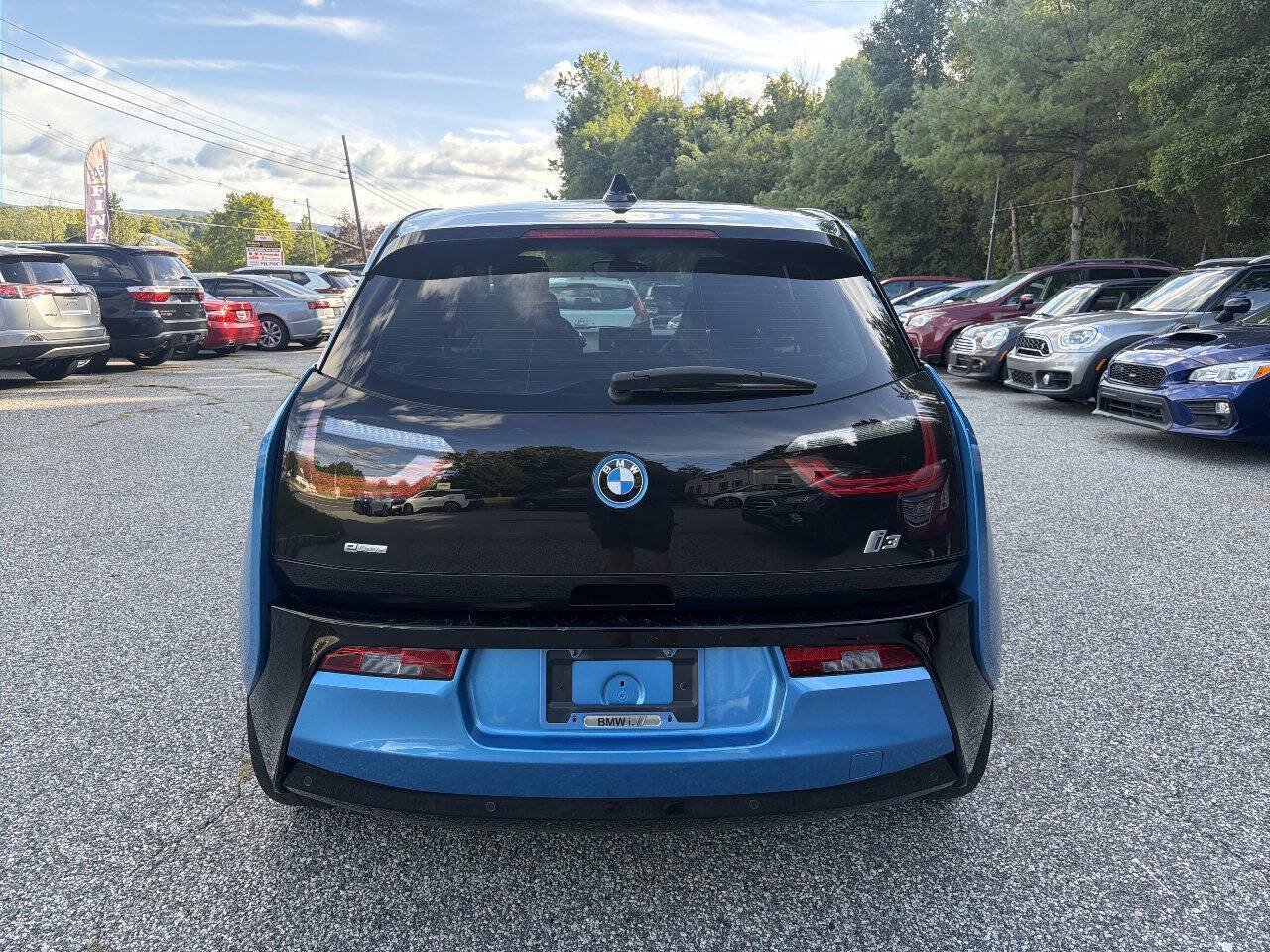 Used 2017 BMW i3 w/ Range Extender RWD image 8