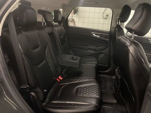 Used 2023 Ford Edge Titanium AWD/4WD image 20