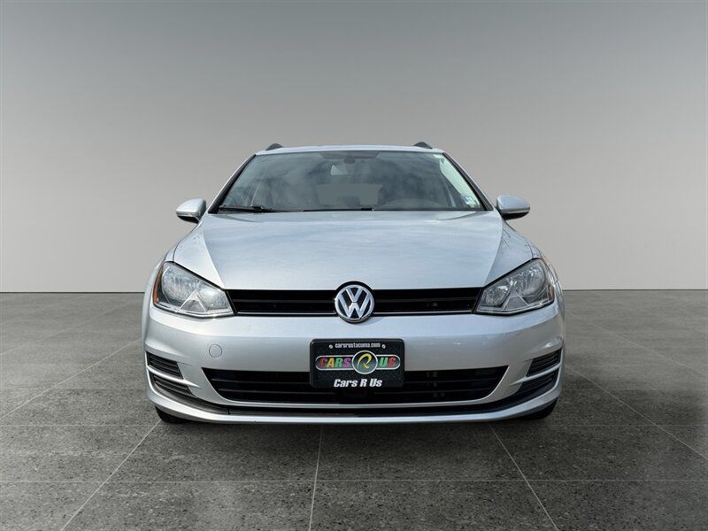 Used 2016 Volkswagen Golf Limited Edition FWD image 9