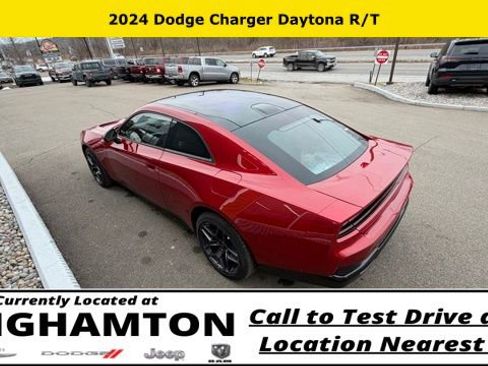 Used 2024 Dodge Charger R/T w/ Plus Group image 15