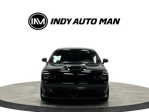 Used 2019 Dodge Challenger R/T w/ Plus Package image 11