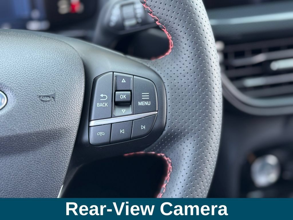 Used 2024 Ford Escape ST-Line w/ Tech Pack #1 FWD image 11