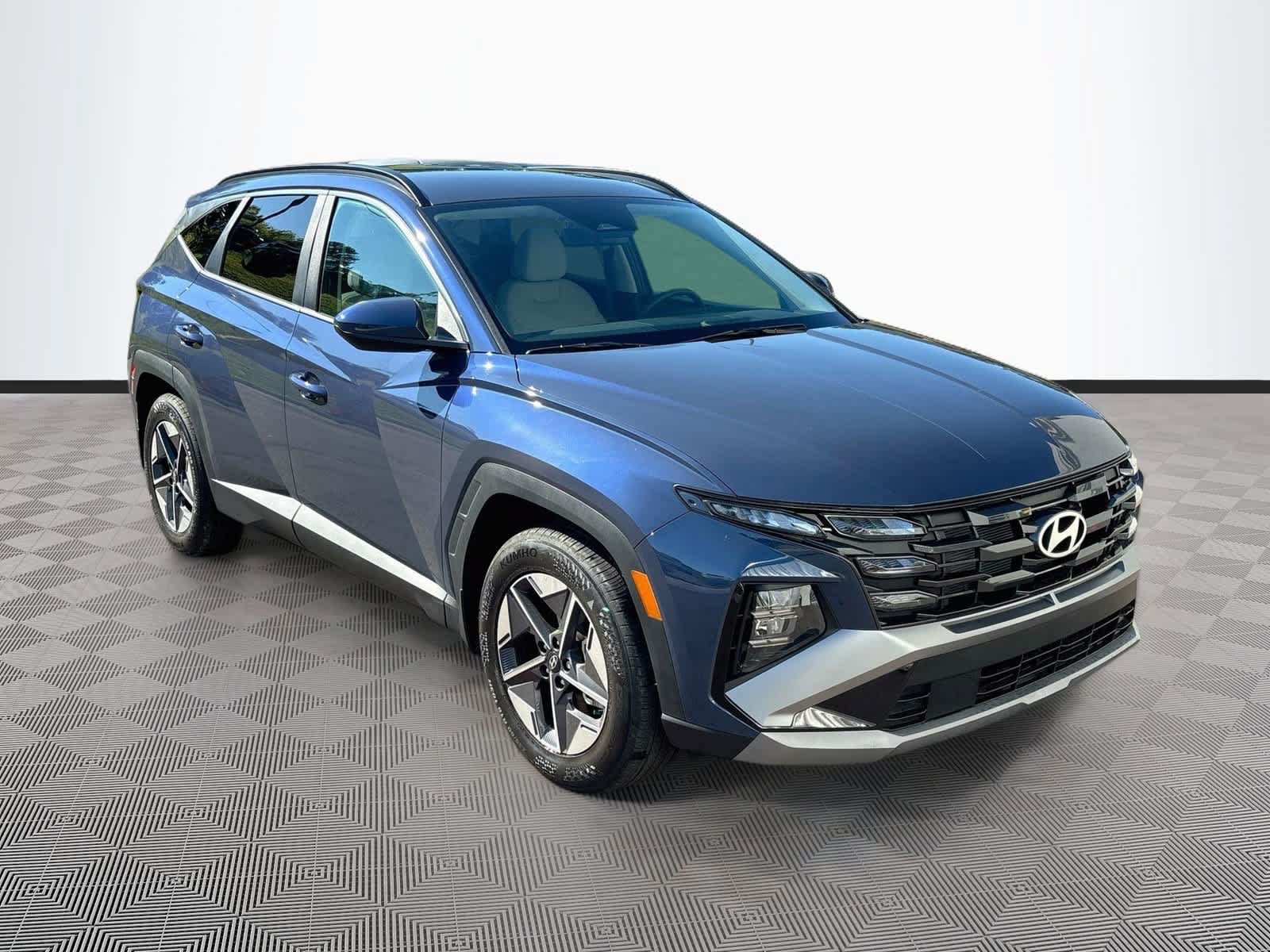 Used 2026 Hyundai Tucson SEL Plus FWD image 3