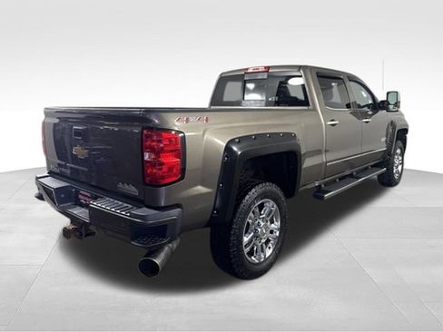 Used 2015 Chevrolet Silverado 2500 High Country w/ Duramax Plus Package AWD/4WD image 9
