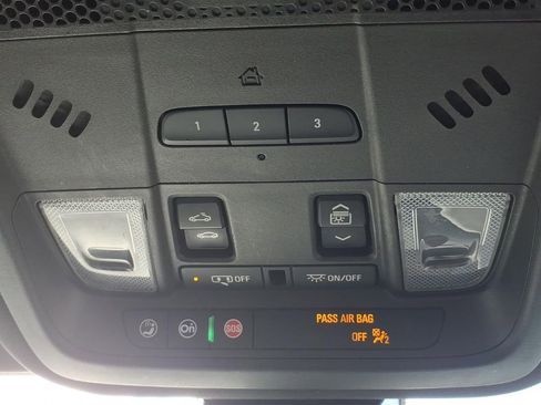 Used 2020 Cadillac XT6 Premium Luxury AWD/4WD image 25
