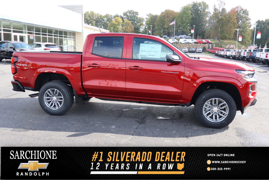 New 2026 Chevrolet Colorado LT w/ LT Convenience Package AWD/4WD image 1