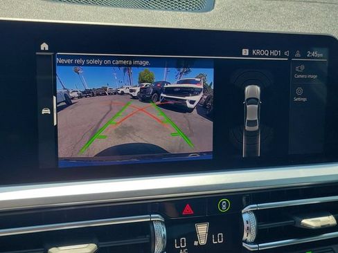 Used 2020 BMW 330i Sedan w/ M Sport Package RWD image 10