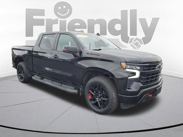 Used 2023 Chevrolet Silverado 1500 RST w/ Redline Edition AWD/4WD image 6