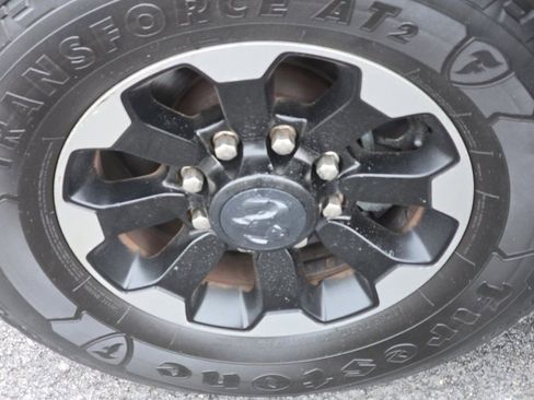 Used 2018 RAM 2500 Power Wagon w/ Leather & Luxury Group image 32