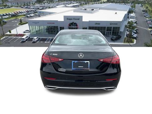 Used 2025 Mercedes-Benz C 300 Sedan image 5