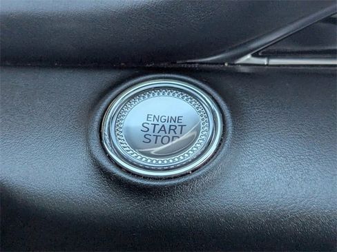 Used 2024 Genesis GV80 2.5T image 32