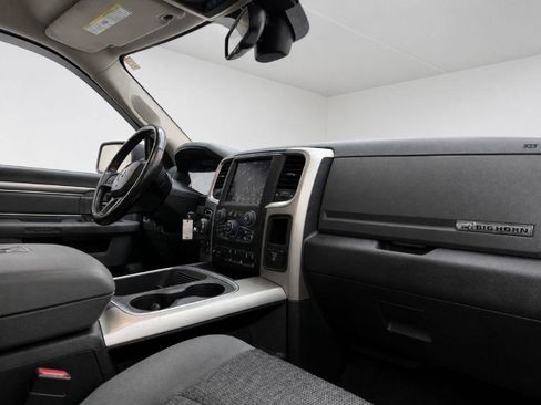 Used 2018 RAM 1500 Big Horn AWD/4WD image 35