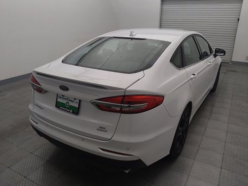 Used 2019 Ford Fusion SE w/ Equipment Group 151A FWD image 7