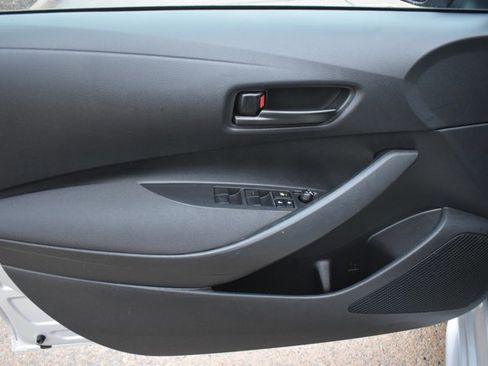 Used 2024 Toyota Corolla LE image 12