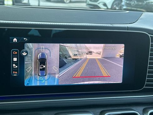 New 2026 Mercedes-Benz GLS 63 AMG 4MATIC image 17