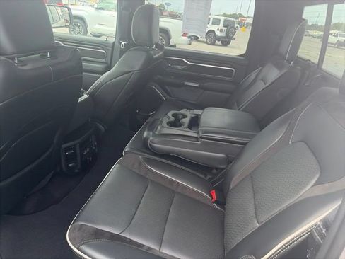 Used 2025 RAM 1500 Laramie AWD/4WD image 11