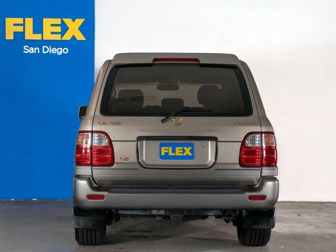 Used 2002 Lexus LX 470 4WD image 4