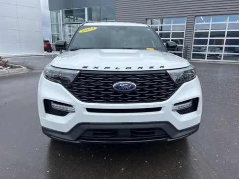 Used 2023 Ford Explorer ST-Line image 2