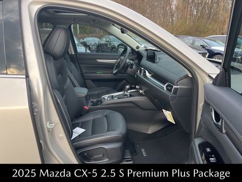 New 2025 MAZDA CX-5 AWD 2.5 S w/ Premium Plus Pkg image 29