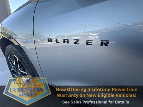 New 2025 Chevrolet Blazer RS w/ Driver Confidence II Package image 31