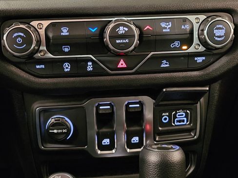 New 2026 Jeep Wrangler Sport AWD/4WD image 31
