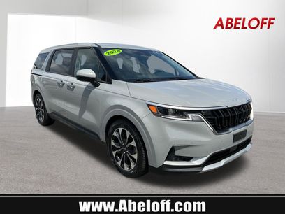 Used 2024 Kia Carnival EX