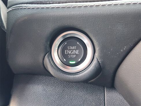 Used 2025 Chevrolet Tahoe Z71 image 20