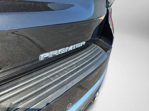 Used 2021 Chevrolet Tahoe Premier AWD/4WD image 37