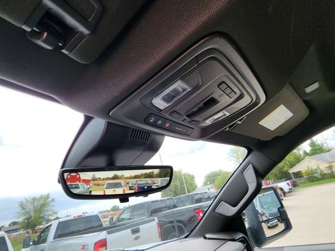 Certified 2025 Chevrolet Silverado 3500 LTZ w/ LTZ Premium Package image 17