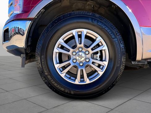 Used 2018 Ford F150 Lariat image 10