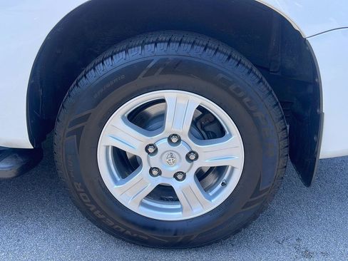 Used 2016 Toyota Sequoia SR5 w/ Premium Package AWD/4WD image 12
