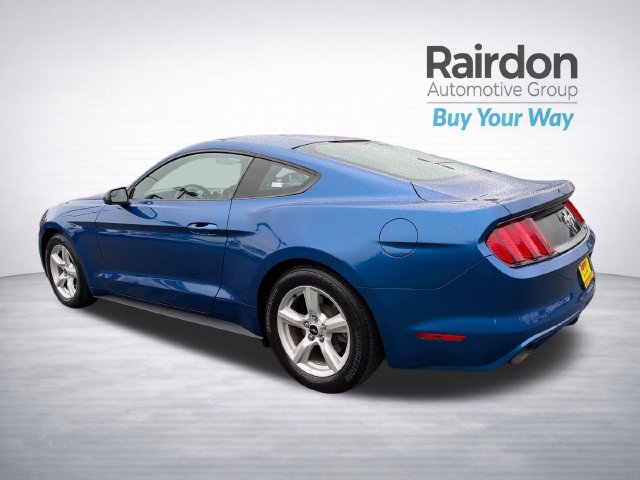 Used 2017 Ford Mustang Coupe RWD image 5