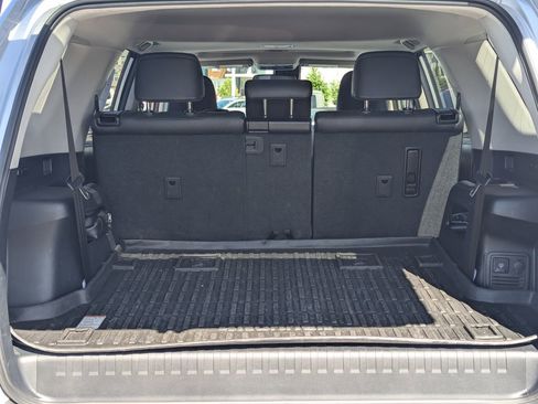 Used 2022 Toyota 4Runner Limited AWD/4WD image 34