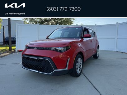New 2025 Kia Soul LX