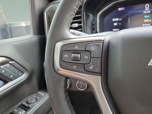 Used 2025 Chevrolet Silverado 2500 LTZ w/ LTZ Premium Package AWD/4WD image 9