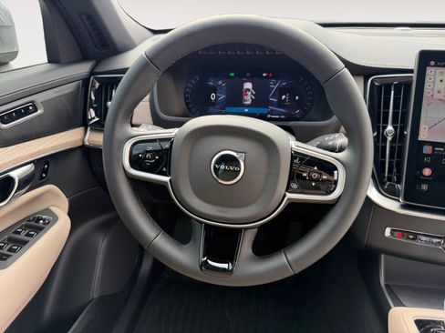 New 2026 Volvo XC90 B6 Plus w/ Protection Package Premier image 12