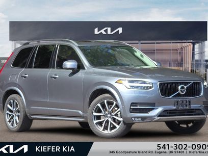 Used 2017 Volvo XC90 T6 Momentum w/ Vision Package