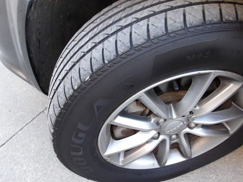 Used 2017 Dodge Grand Caravan SE image 36