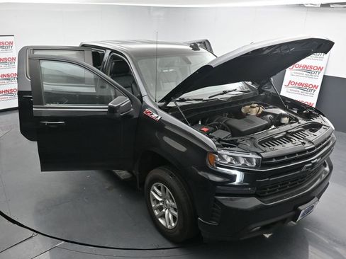 Used 2021 Chevrolet Silverado 1500 RST image 37