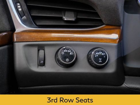 Used 2020 Cadillac Escalade ESV Luxury image 21