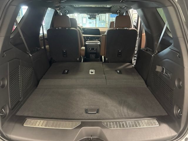 Used 2026 Chevrolet Tahoe High Country w/ Sun And Tow Package AWD/4WD image 49