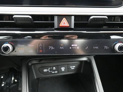 Used 2025 Kia K5 LXS image 23